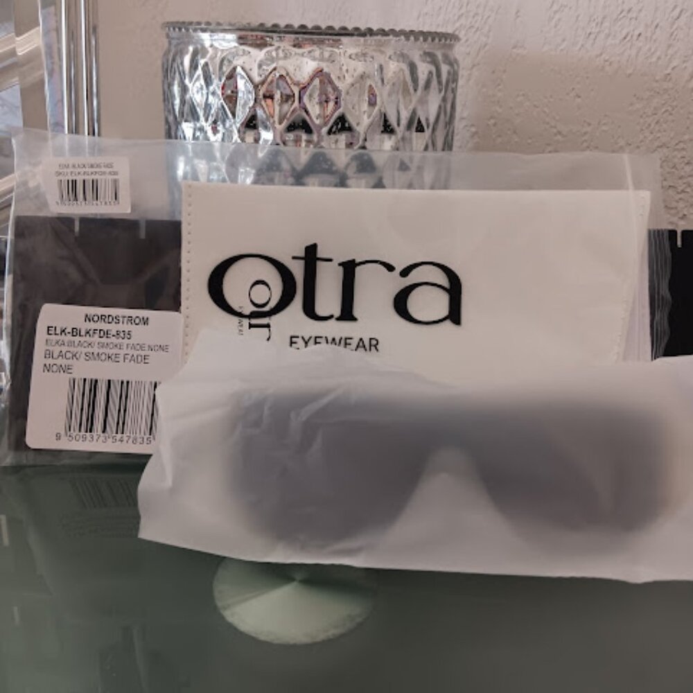 OTRA EYEWEAR Modern Elka Cat Eye Sunglasses COLOR: BLACK/SMOKE FADE**NEW! - Picture 5 of 8